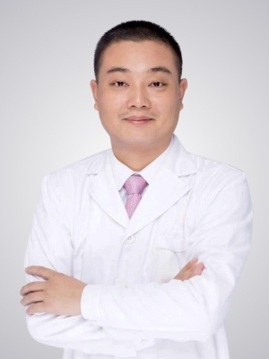深圳維港牙科知名牙醫
